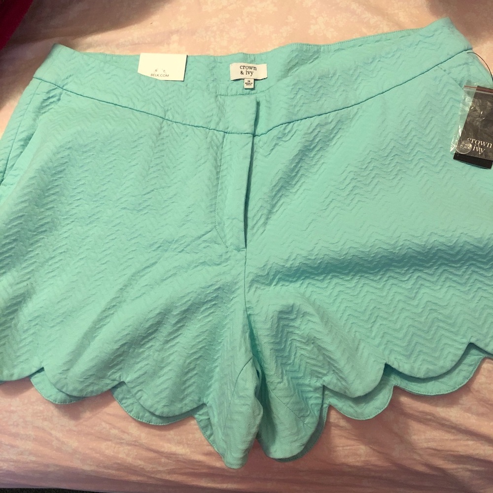 Crown & Ivy shorts